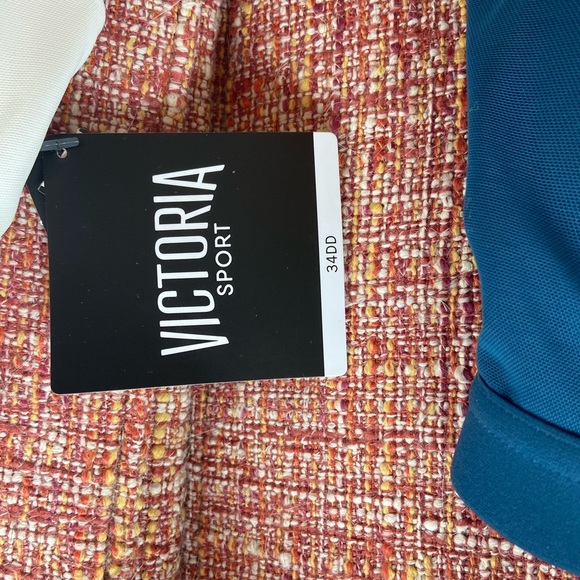 Victoria Secret Bras - Picture 1 of 4